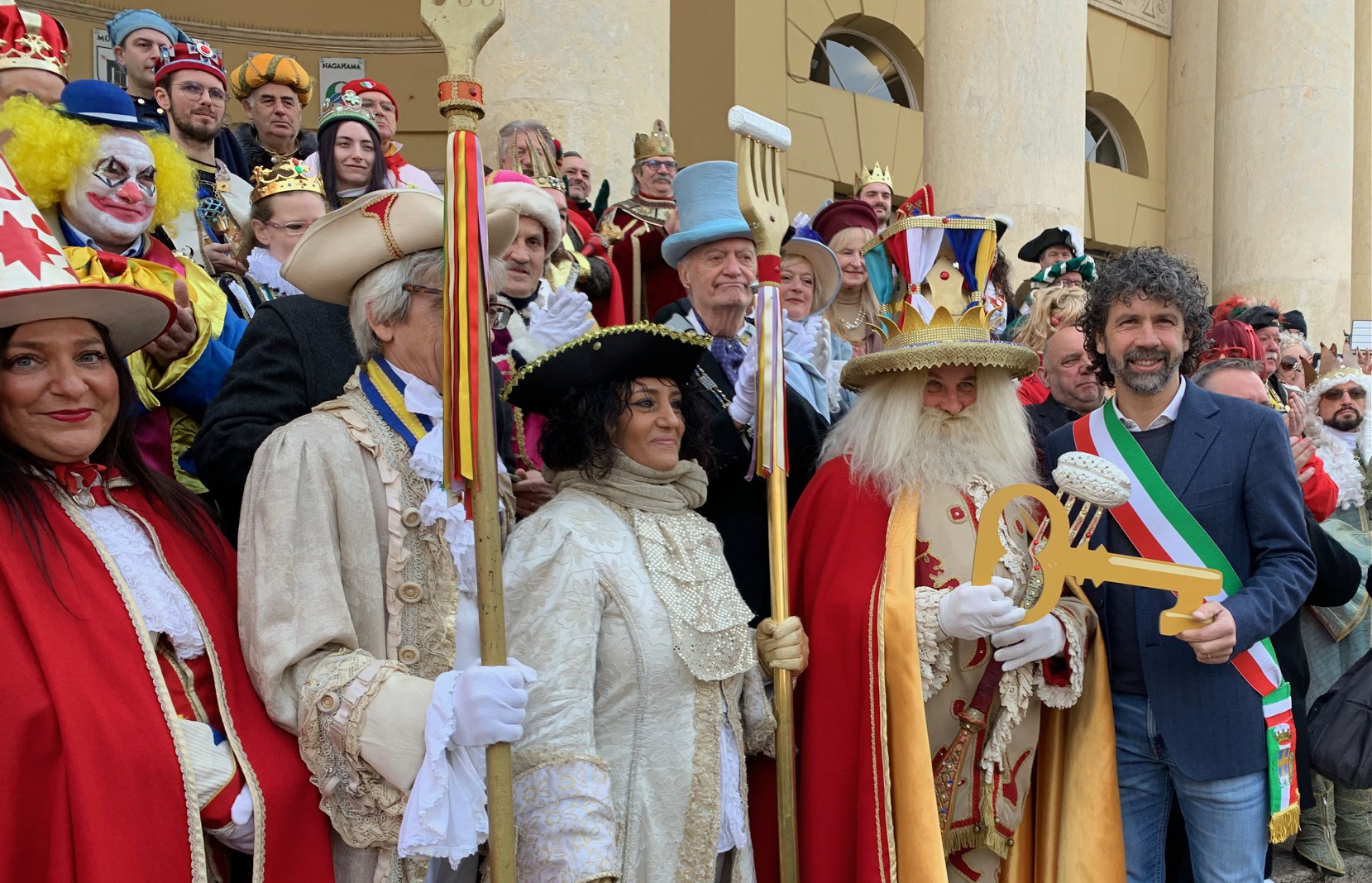 Carnevale A Verona Venard Gnocolar La Citt Del Pap Del Gnoco