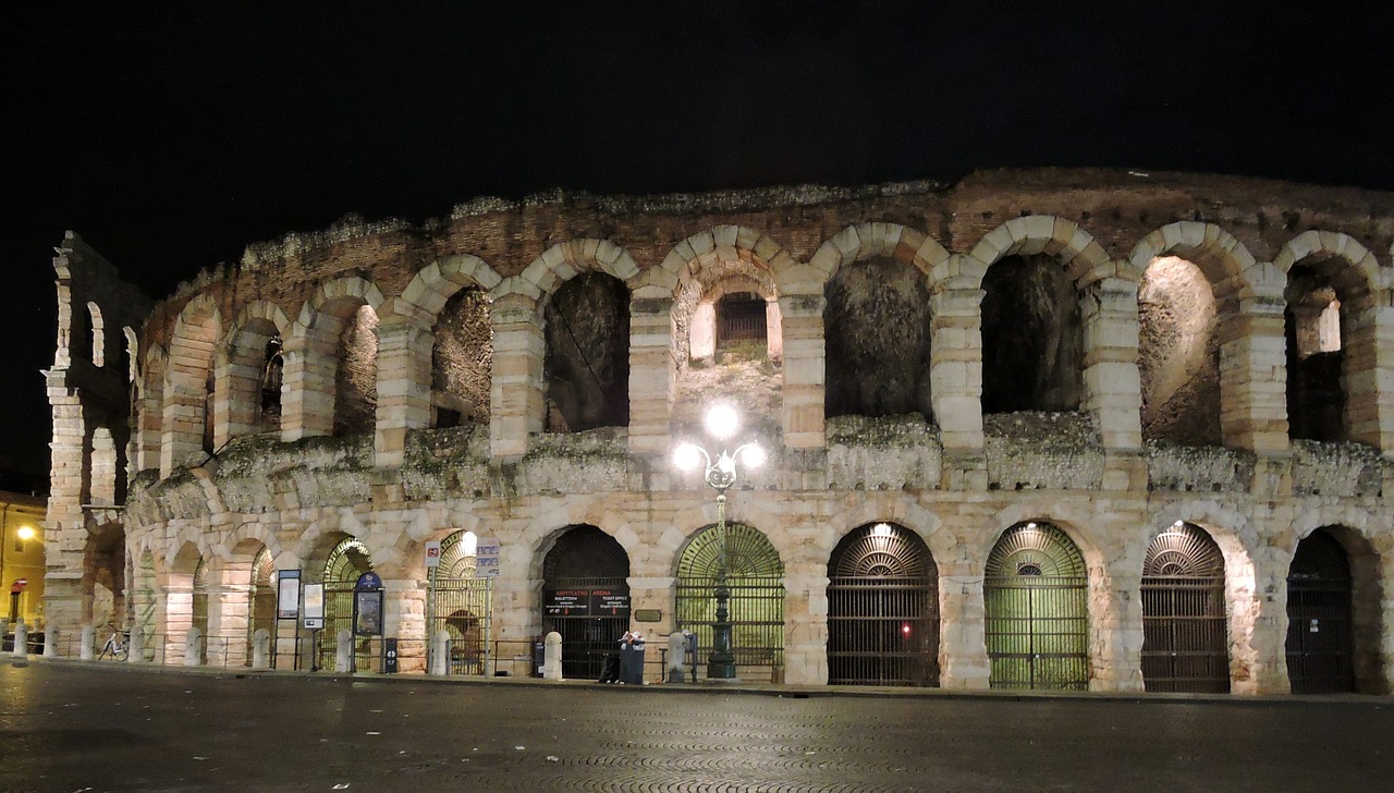 Mistero a Verona, oggetto volante non identificato sopra l'Arena